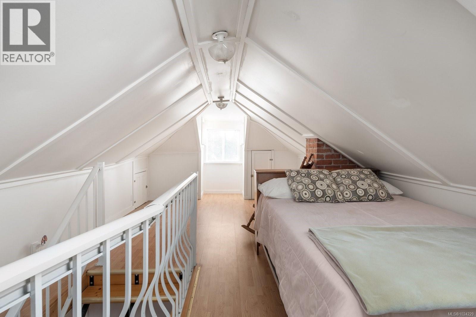 1183-1193 Hillgrove Rd, North Saanich, British Columbia  V8L 5R8 - Photo 19 - 1024229