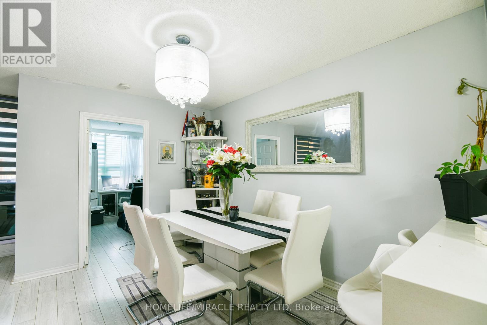 903 - 714 The West Mall Road, Toronto, Ontario  M9C 4X1 - Photo 9 - W12728562