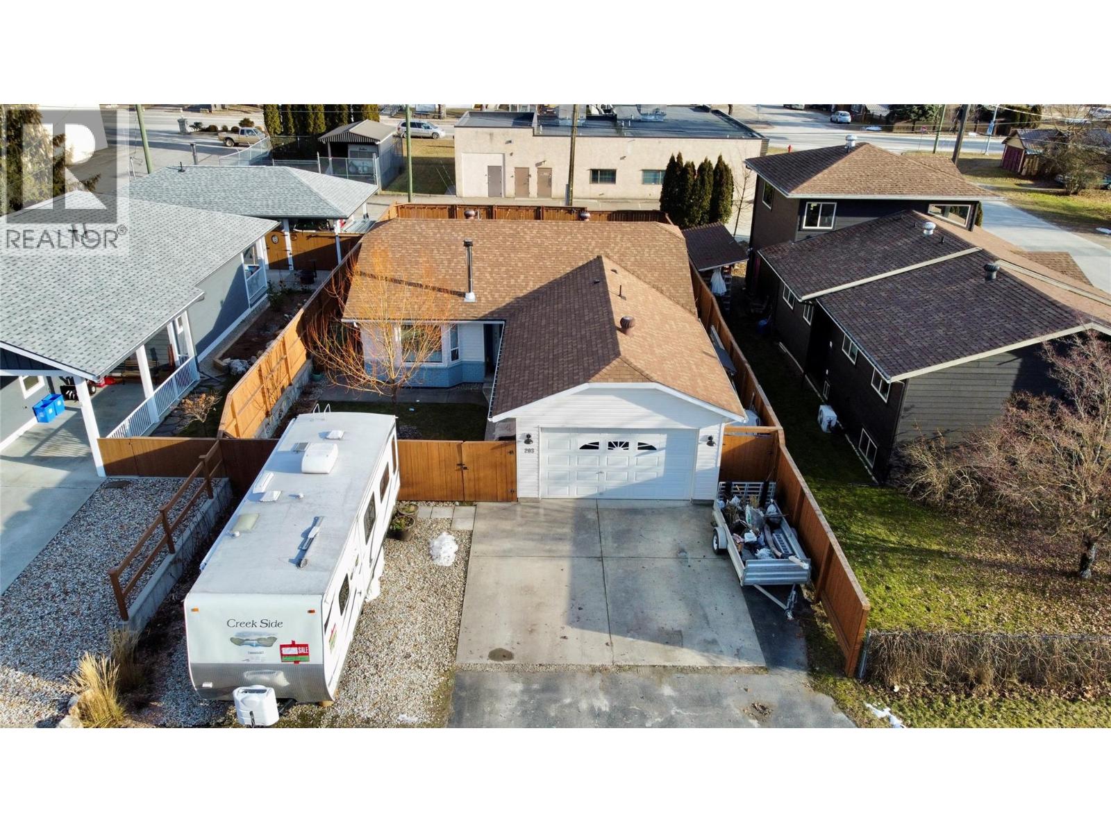 203 7th Avenue, Nakusp, British Columbia  V0G 1R0 - Photo 33 - 10373908