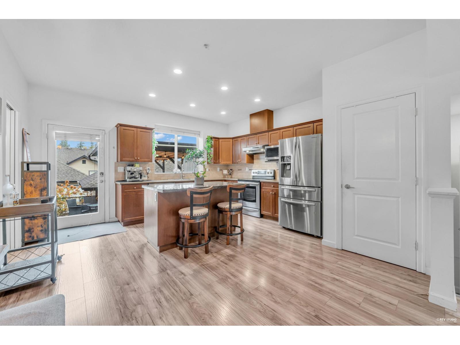 6956 208 Street, Langley, British Columbia  V2Y 0G1 - Photo 10 - R3083478