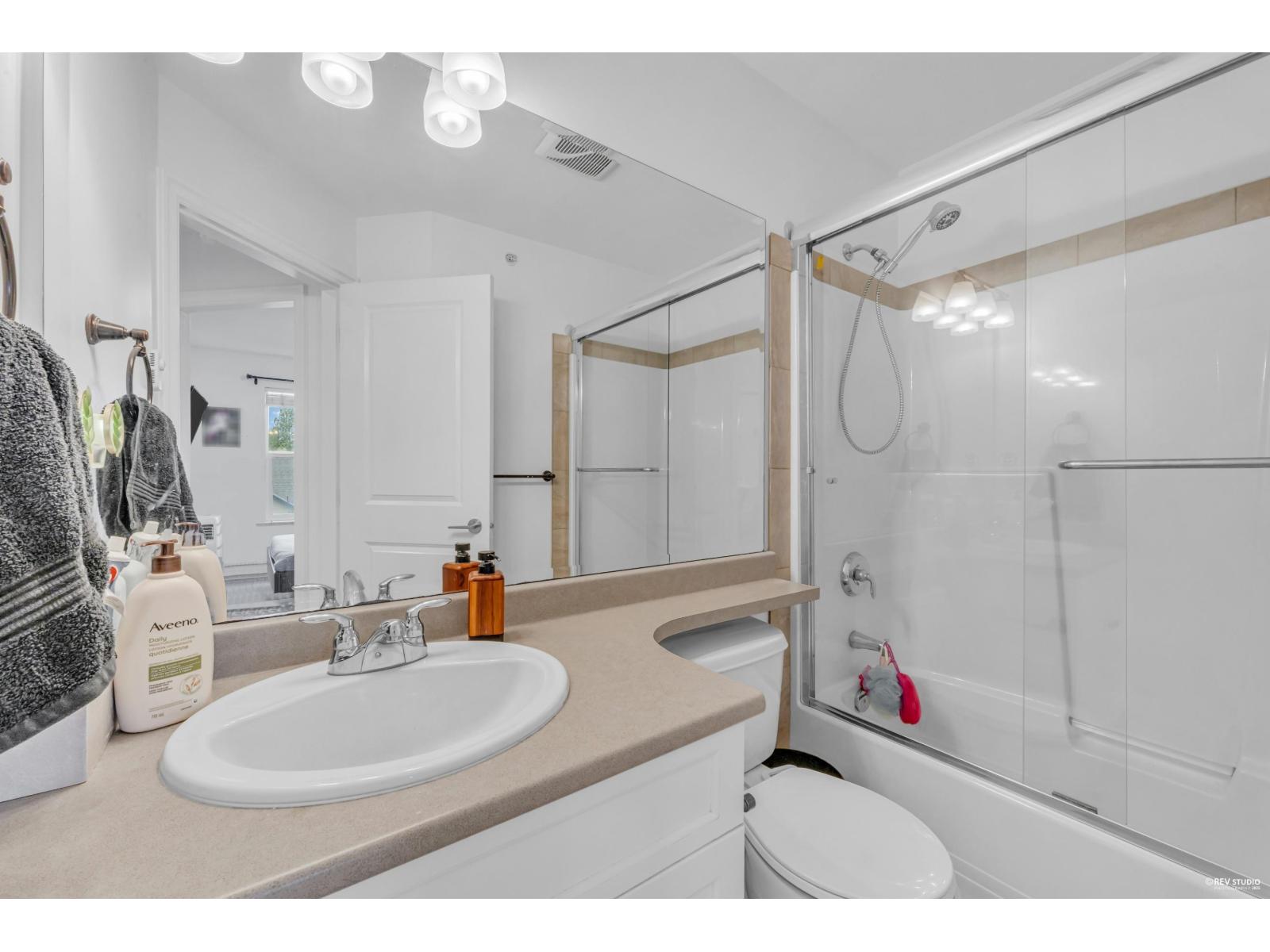 6956 208 Street, Langley, British Columbia  V2Y 0G1 - Photo 20 - R3083478