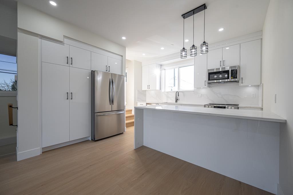 C 7533 Wren Street, Mission, British Columbia  V2V 3C1 - Photo 11 - R3082532