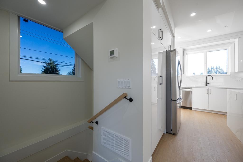 C 7533 Wren Street, Mission, British Columbia  V2V 3C1 - Photo 9 - R3082532