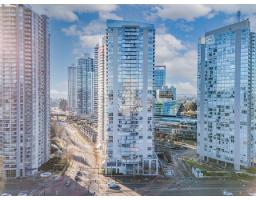 2509 13688 100 AVENUE, Surrey, British Columbia