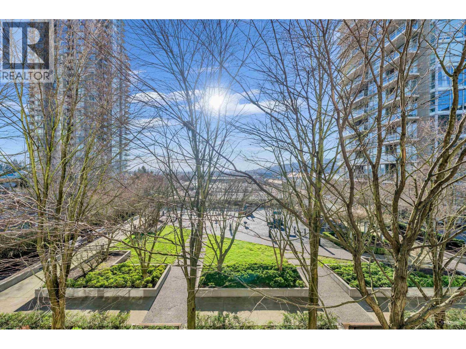 705 2978 Glen Drive, Coquitlam, British Columbia  V3B 0C3 - Photo 27 - R3083239