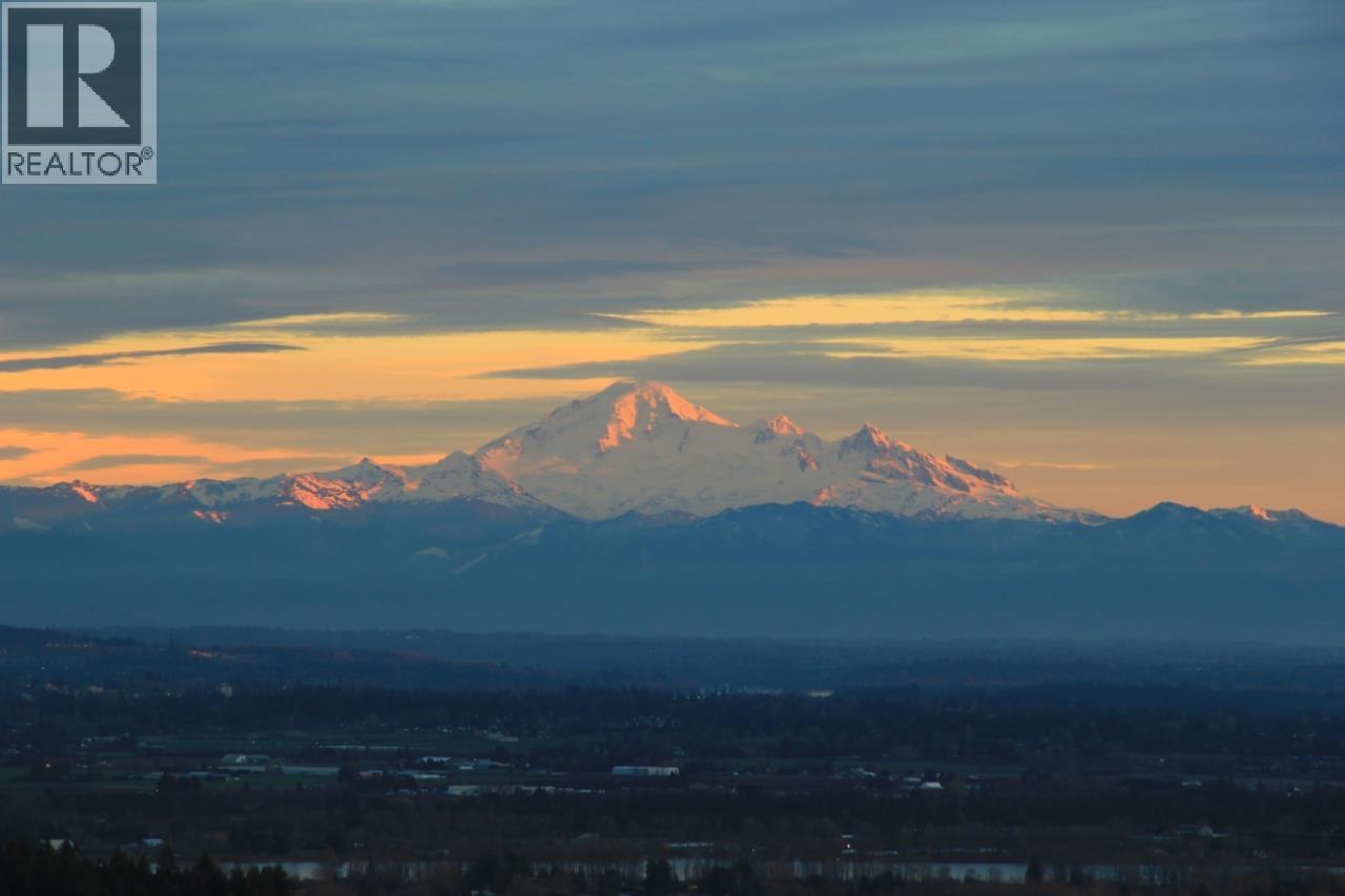 38 1751 PADDOCK DRIVE, Coquitlam, British Columbia