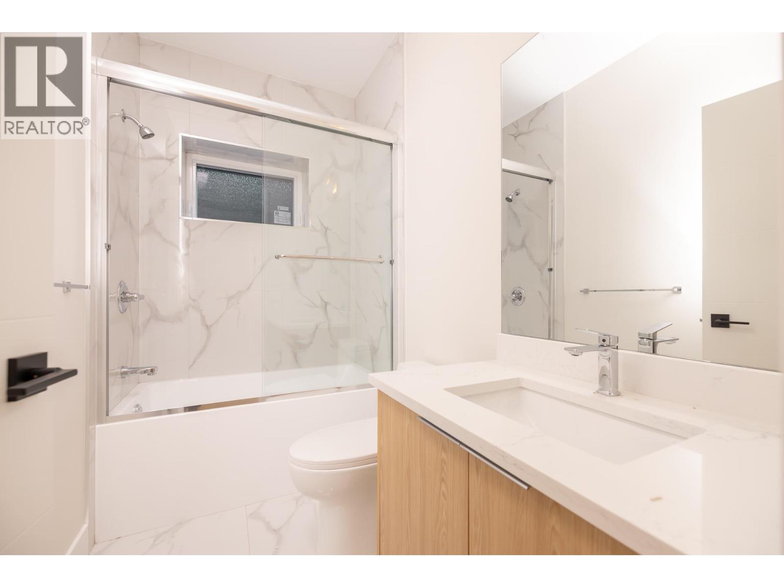 8055 18th Avenue, Burnaby, British Columbia  V3N 1J9 - Photo 28 - R3083197