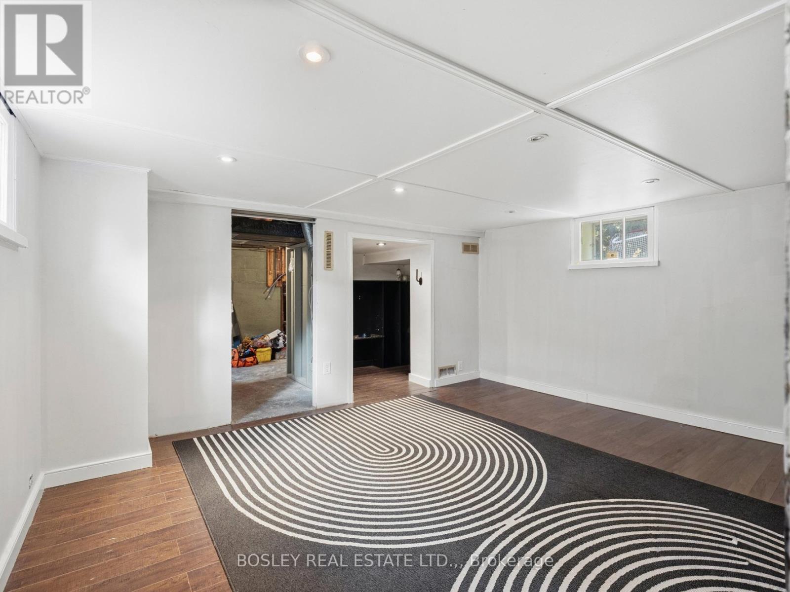 18 Michigan Avenue, St. Catharines, Ontario  L2N 4G8 - Photo 20 - X12731148