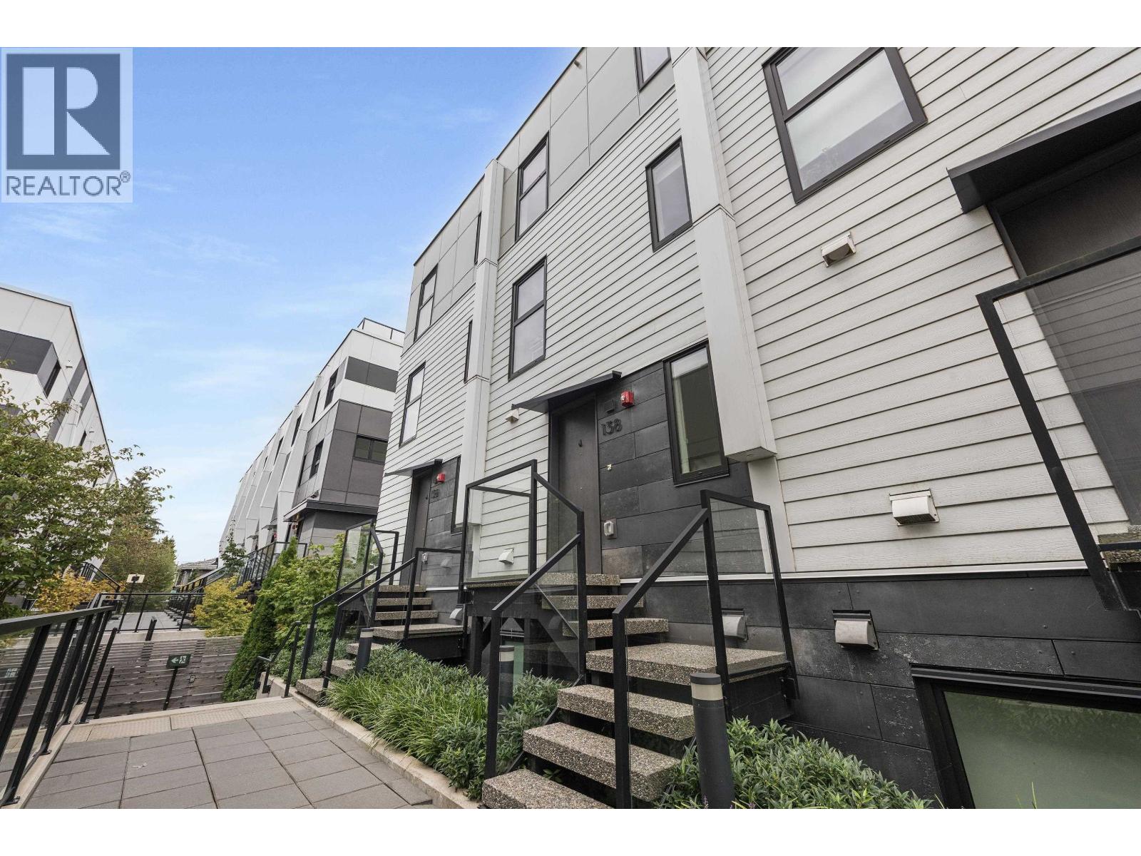 138 W Woodstock Avenue, Vancouver, British Columbia  V5Y 0N1 - Photo 38 - R3083398