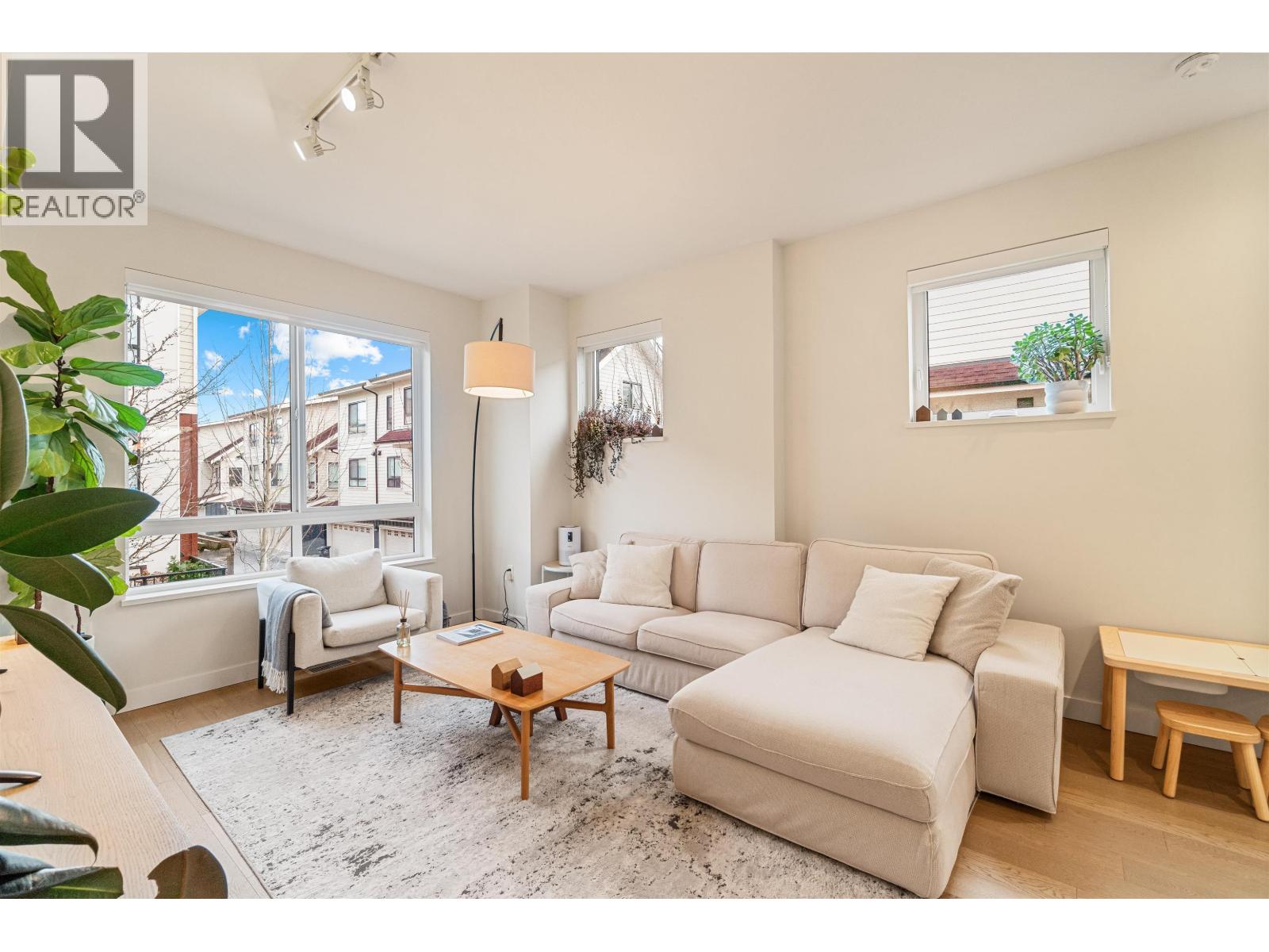 60 10199 River Drive, Richmond, British Columbia  V6X 1Z2 - Photo 3 - R3083409