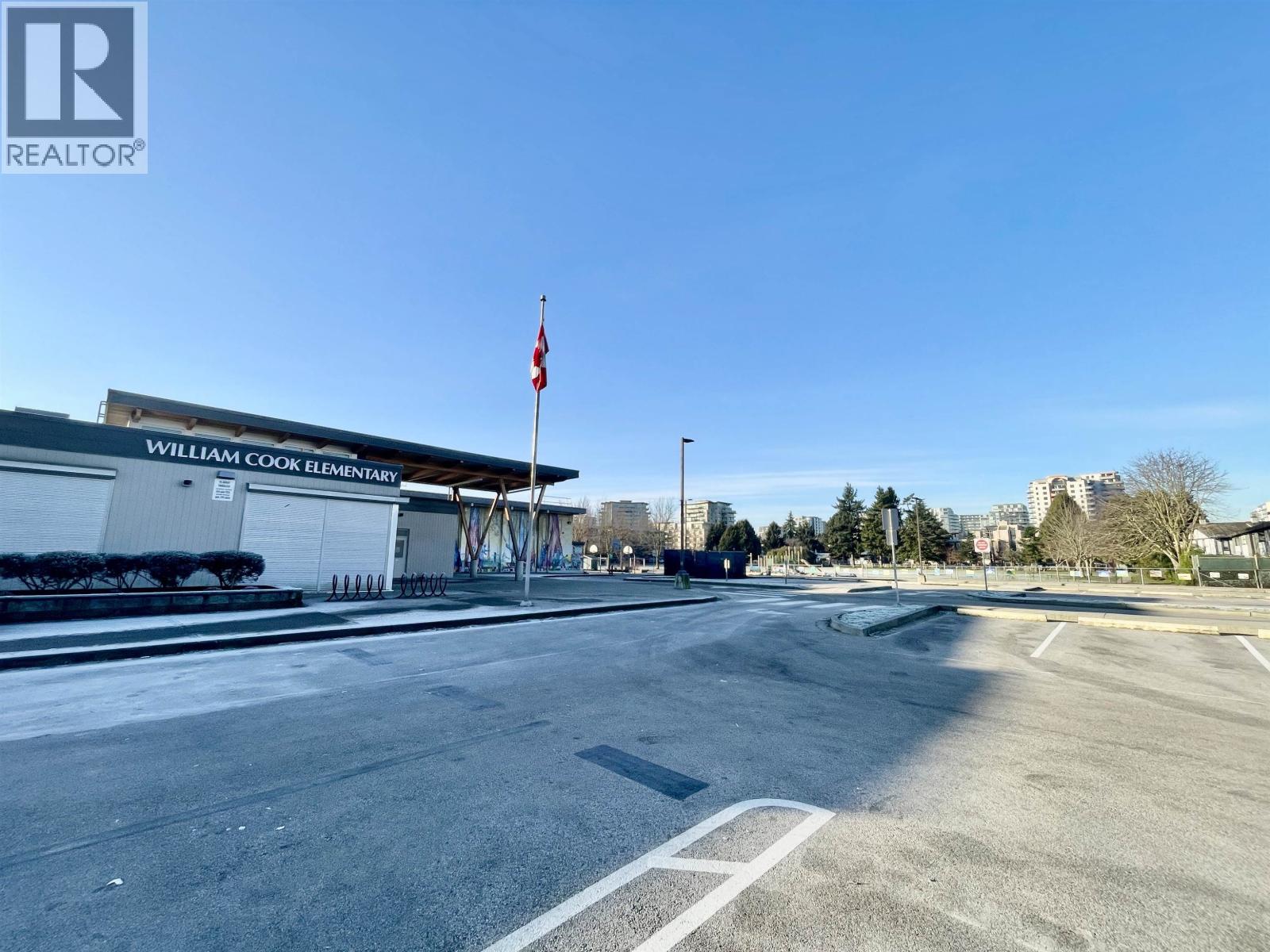 702 6191 Buswell Street, Richmond, British Columbia  V6Y 4C4 - Photo 35 - R3083417