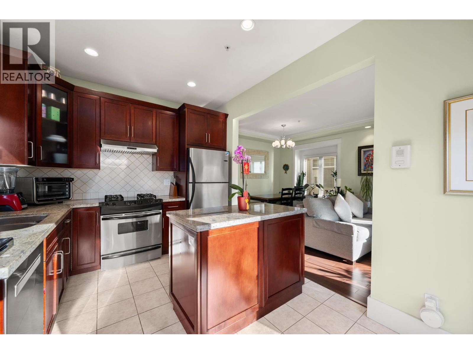 720 W 68th Avenue, Vancouver, British Columbia  V6P 2T9 - Photo 12 - R3083445