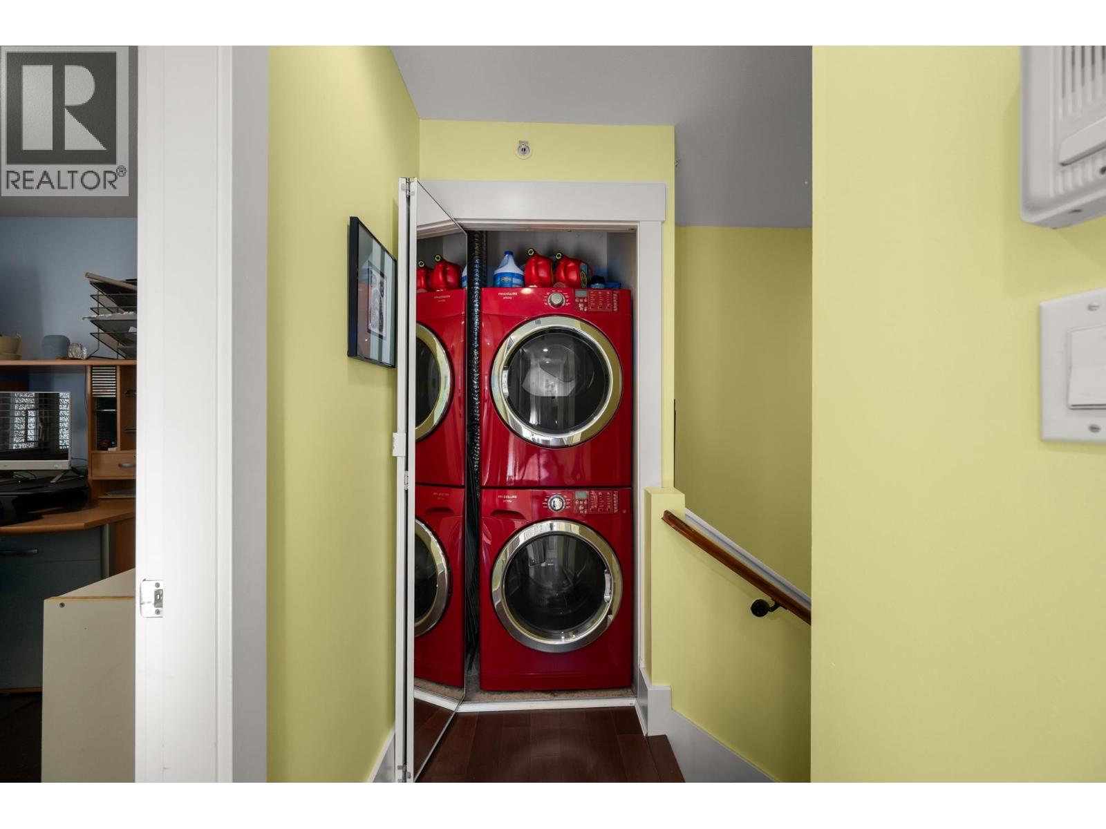 720 W 68th Avenue, Vancouver, British Columbia  V6P 2T9 - Photo 21 - R3083445