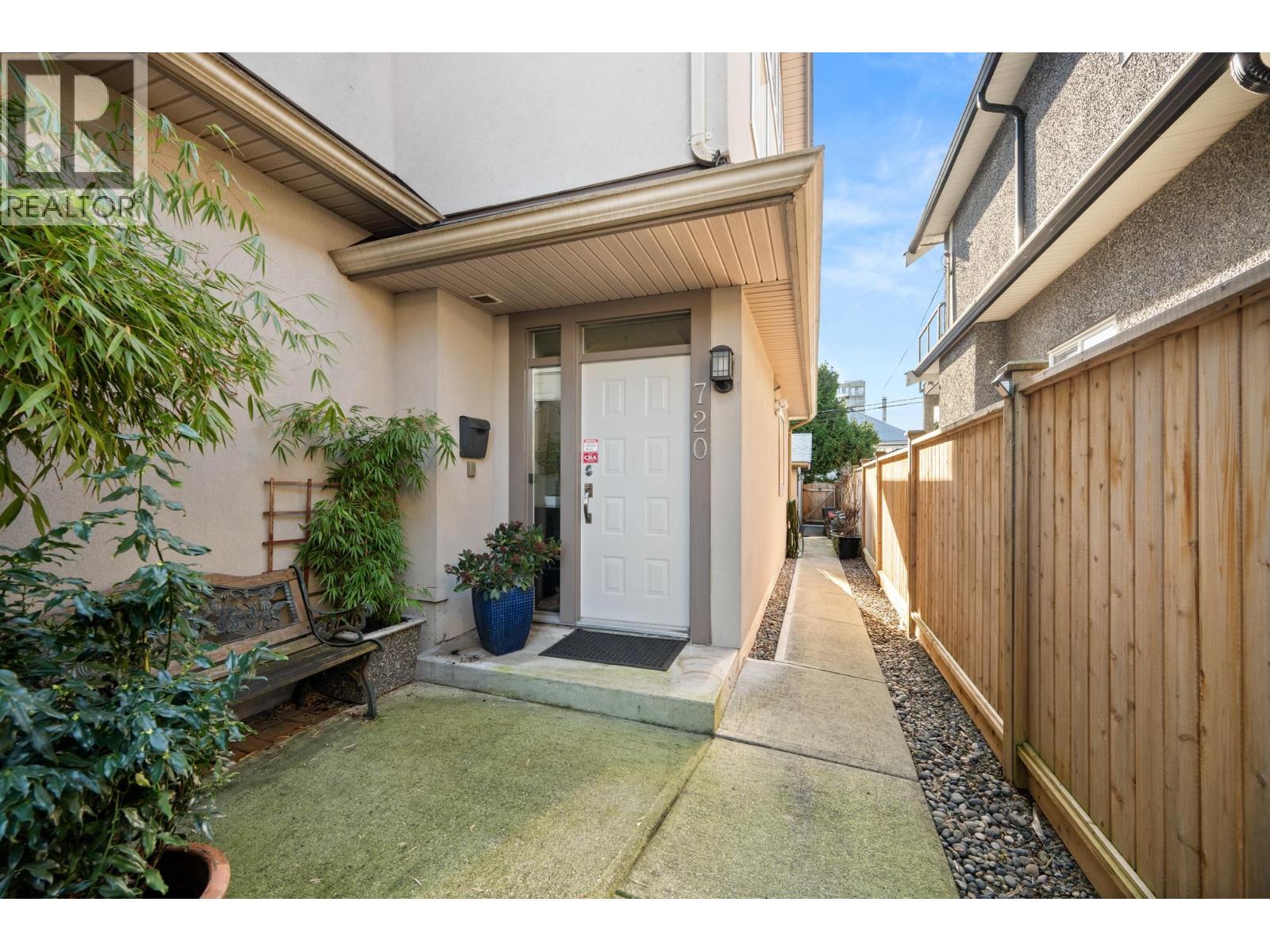 720 W 68th Avenue, Vancouver, British Columbia  V6P 2T9 - Photo 24 - R3083445