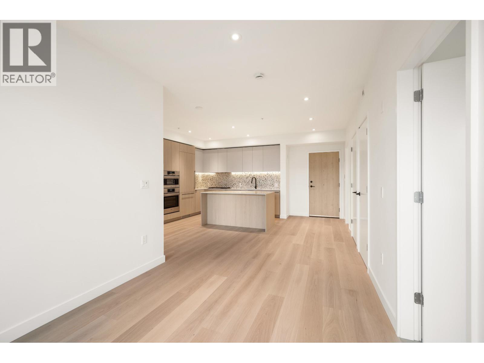 520 2471 St George Street, Vancouver, British Columbia  V5T 0L8 - Photo 13 - R3083453