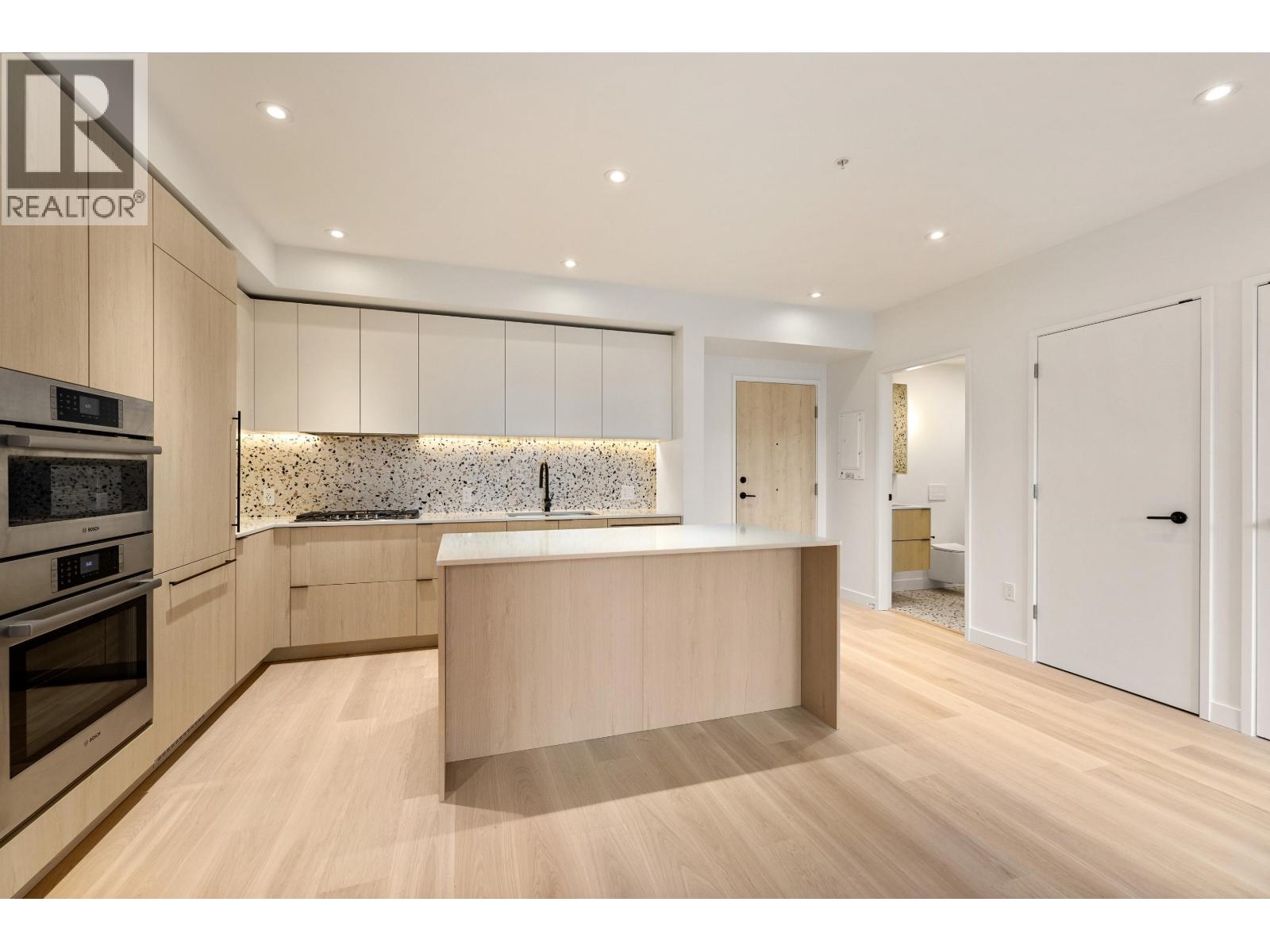 520 2471 St George Street, Vancouver, British Columbia  V5T 0L8 - Photo 6 - R3083453