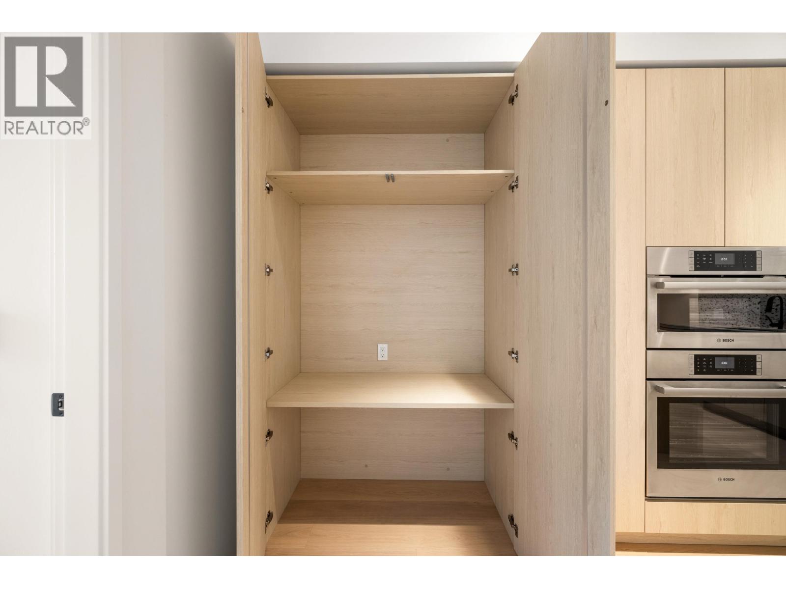 520 2471 St George Street, Vancouver, British Columbia  V5T 0L8 - Photo 9 - R3083453