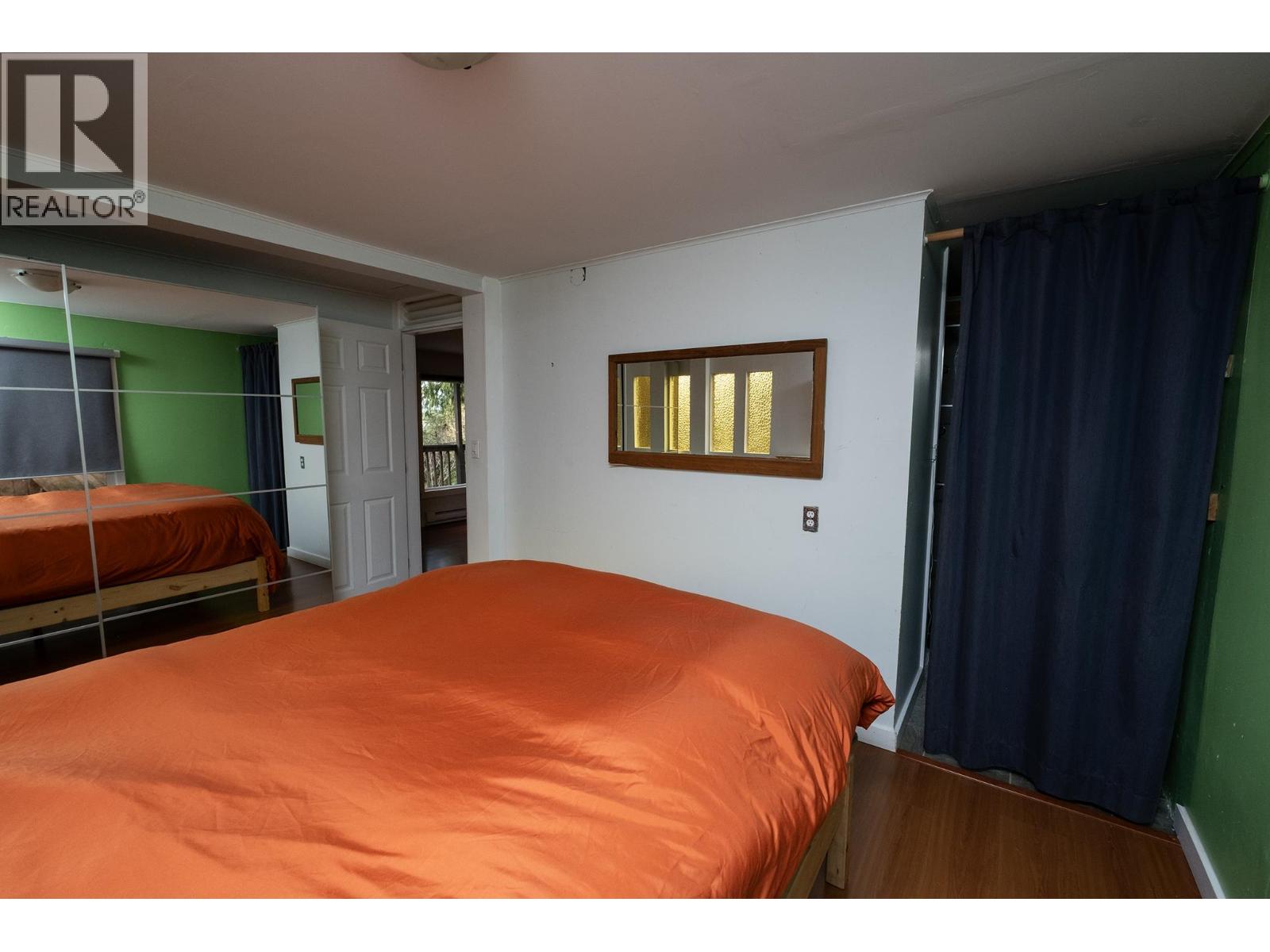 5863 Sandy Hook Road, Sechelt, British Columbia  V7Z 0C8 - Photo 14 - R3083435