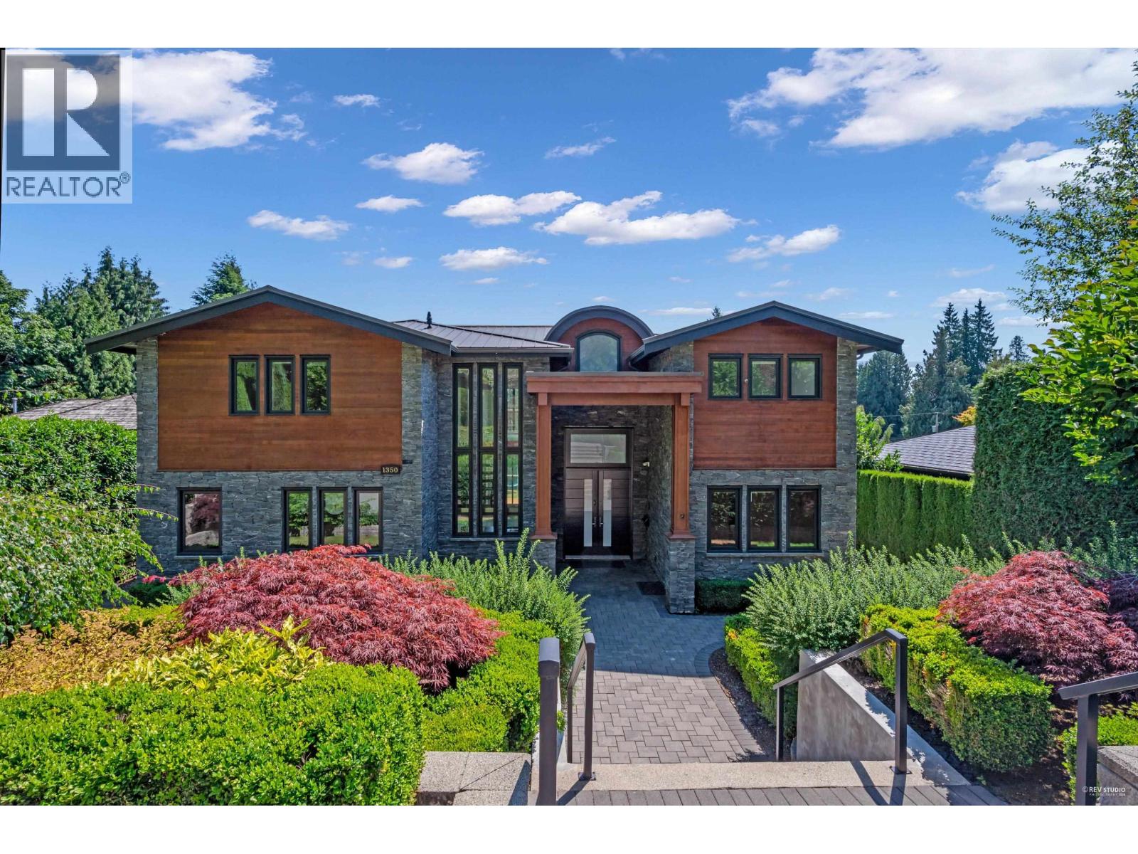 1350 PALMERSTON AVENUE, West Vancouver, British Columbia