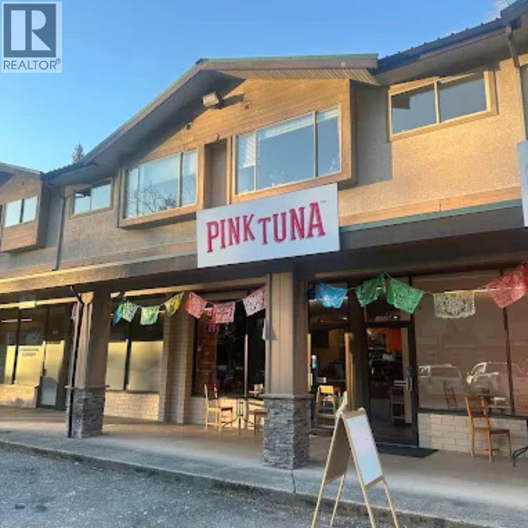 38209 Westway Avenue, Squamish, British Columbia  V8B 0Y5 - Photo 2 - C8075557