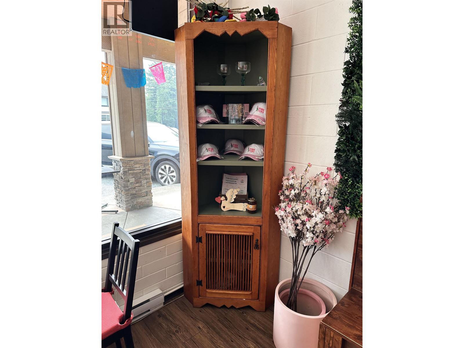 38209 Westway Avenue, Squamish, British Columbia  V8B 0Y5 - Photo 7 - C8075557