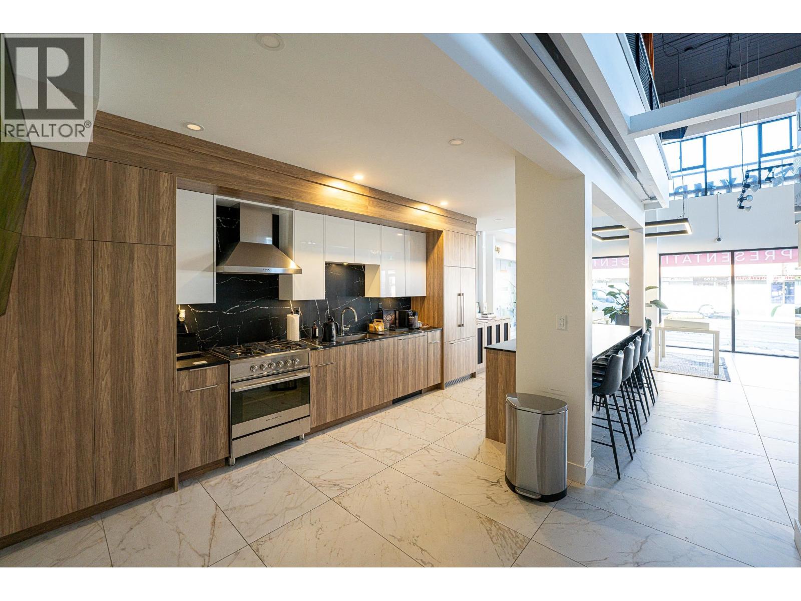 5648 Imperial Street, Burnaby, British Columbia  V5J 1E9 - Photo 7 - C8075288