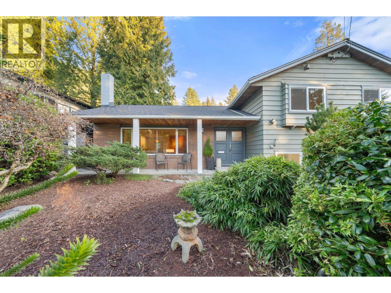 4966 Ranger Avenue, North Vancouver, British Columbia  V7R 3M4 - Photo 22 - R3083226