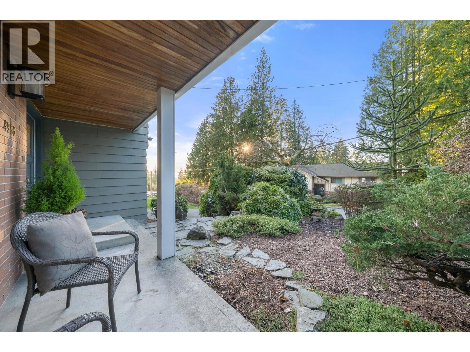 4966 Ranger Avenue, North Vancouver, British Columbia  V7R 3M4 - Photo 36 - R3083226