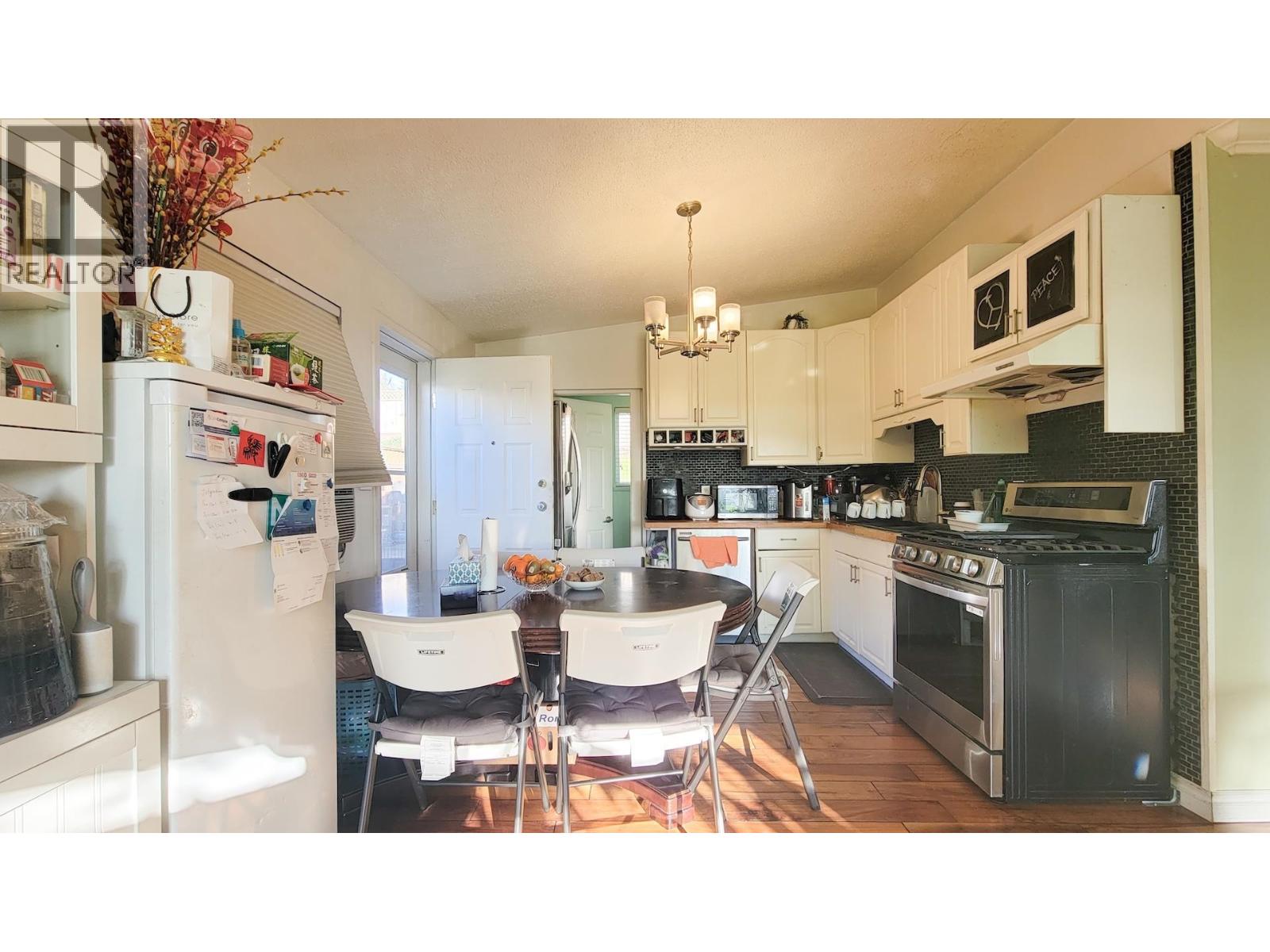 333 Louellen Street, New Westminster, British Columbia  V3M 4G6 - Photo 11 - R3083437