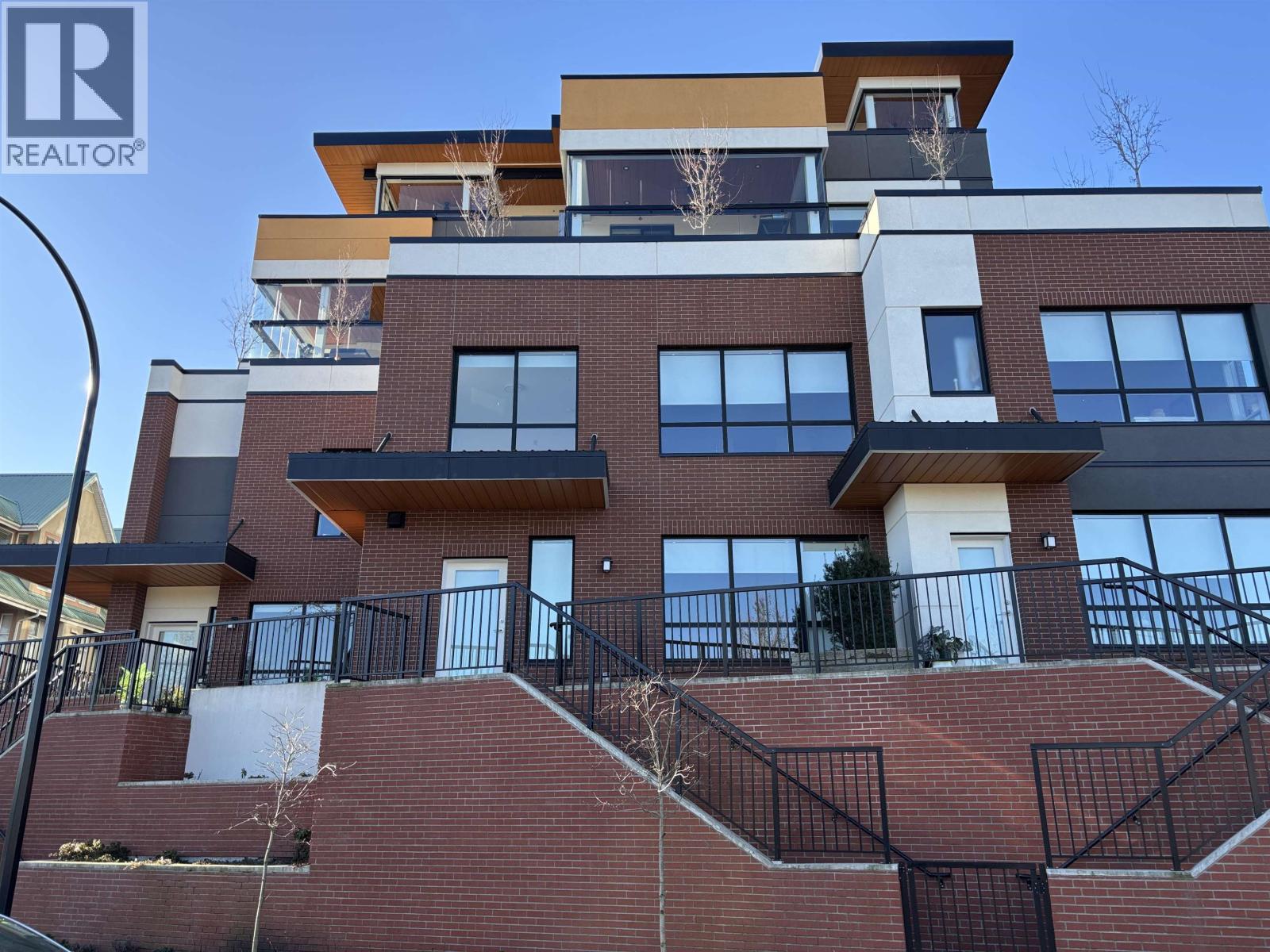 104 11639 227 Street, Maple Ridge, British Columbia  V2X 9J6 - Photo 1 - R3083308