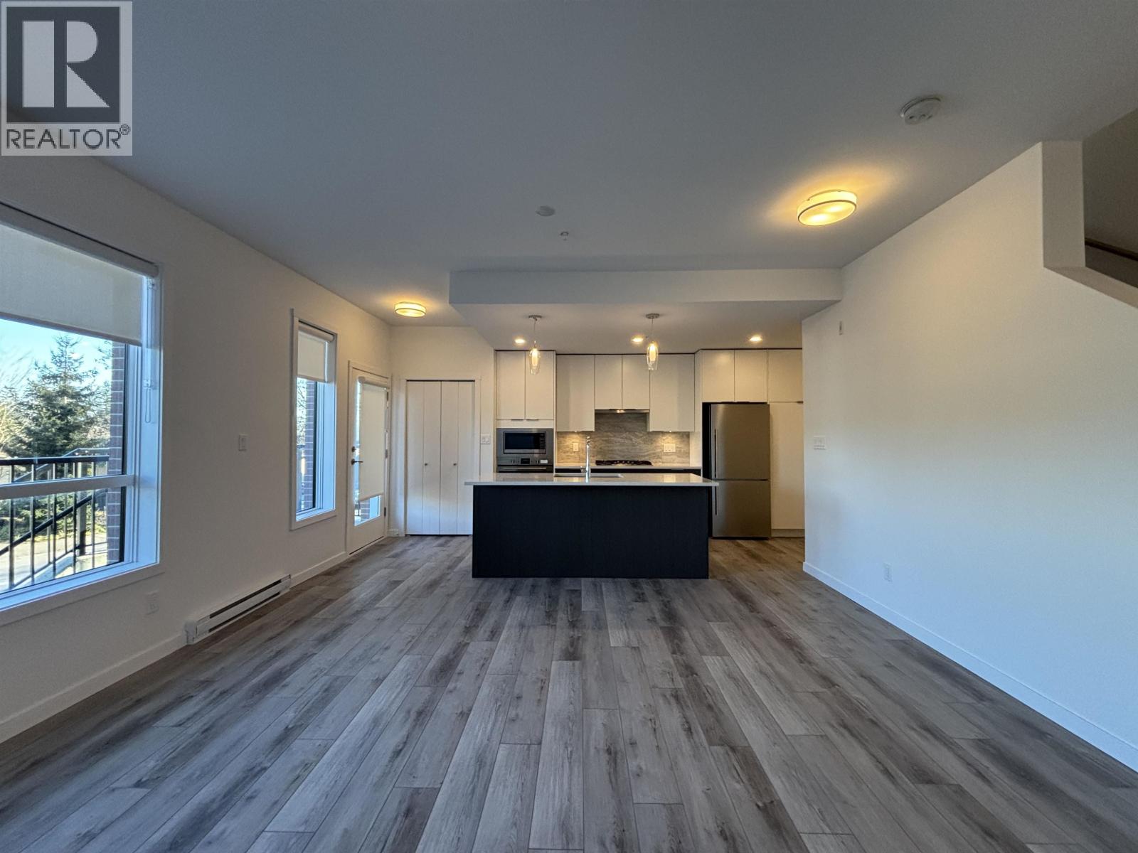 104 11639 227 Street, Maple Ridge, British Columbia  V2X 9J6 - Photo 4 - R3083308