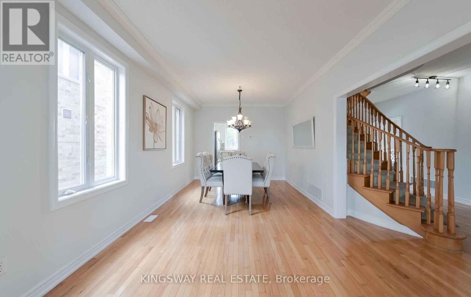 70 Silvervalley Drive, Caledon, Ontario  L7E 2Z1 - Photo 8 - W12729026