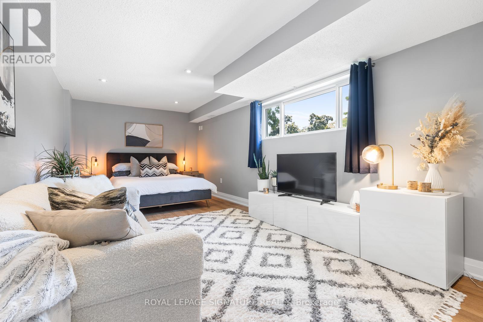 1469 Hillgrove Road, Mississauga, Ontario  L5J 3M2 - Photo 18 - W12731150