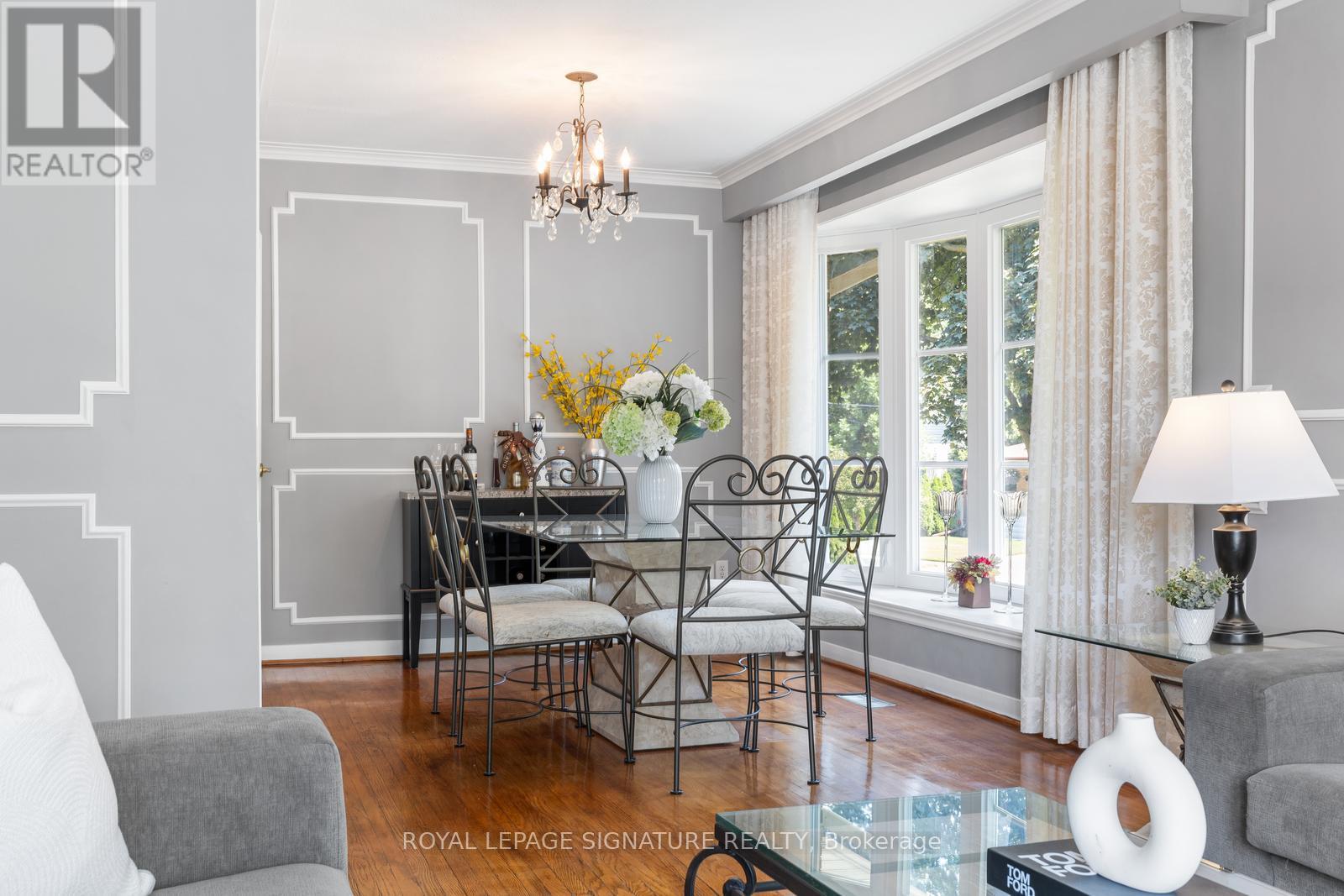 1469 Hillgrove Road, Mississauga, Ontario  L5J 3M2 - Photo 7 - W12731150