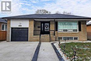 189 KINGSVIEW BOULEVARD, Toronto, Ontario