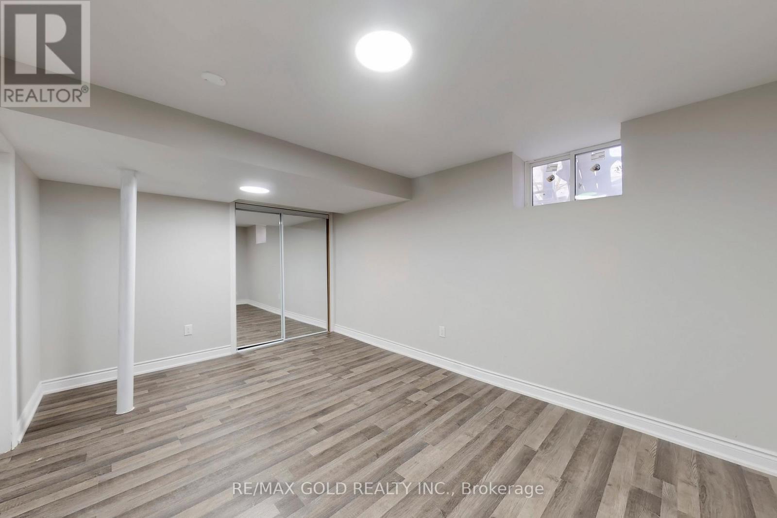 189 Kingsview Boulevard, Toronto, Ontario  M9R 1V7 - Photo 39 - W12731160