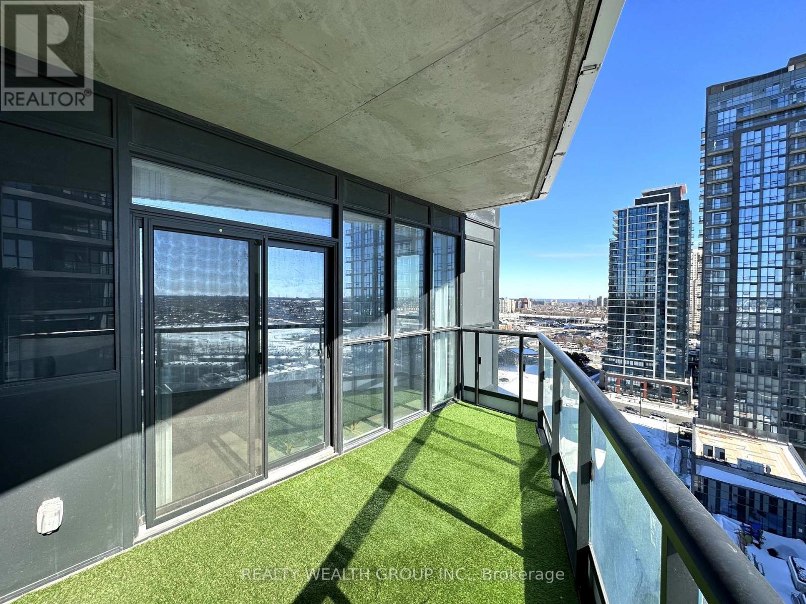 1114 - 35 Watergarden Drive, Mississauga, Ontario  L5R 1B2 - Photo 27 - W12731164