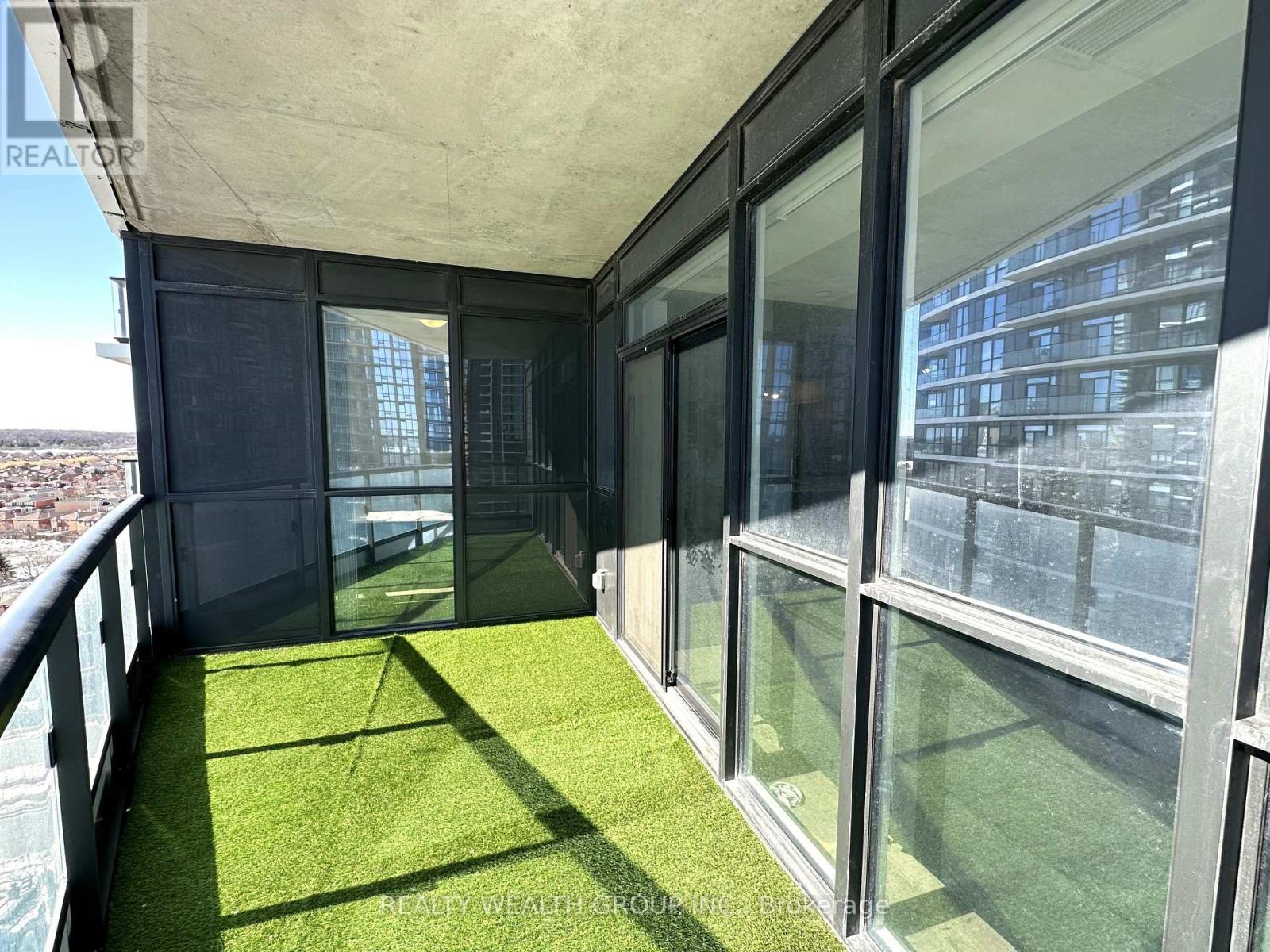 1114 - 35 Watergarden Drive, Mississauga, Ontario  L5R 1B2 - Photo 28 - W12731164