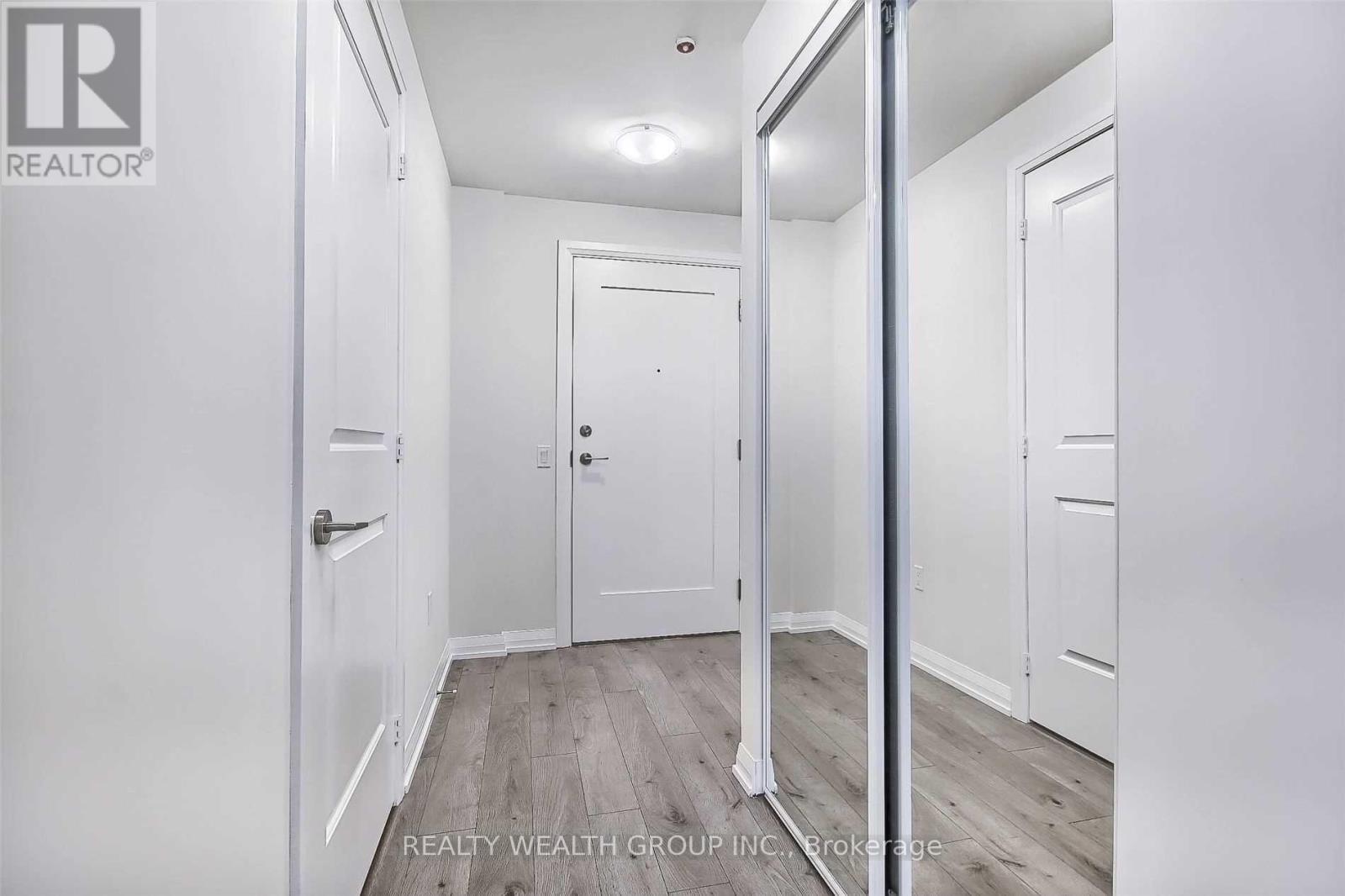 1114 - 35 Watergarden Drive, Mississauga, Ontario  L5R 1B2 - Photo 40 - W12731164