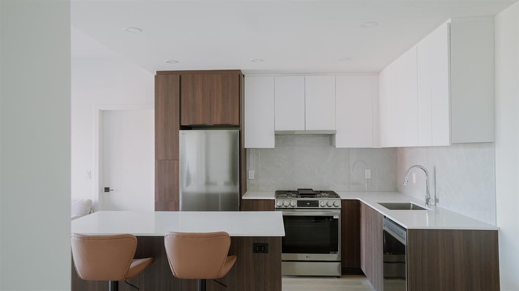 A615 7980 206a Street, Langley, British Columbia  V2Y 3Z8 - Photo 10 - R3083341