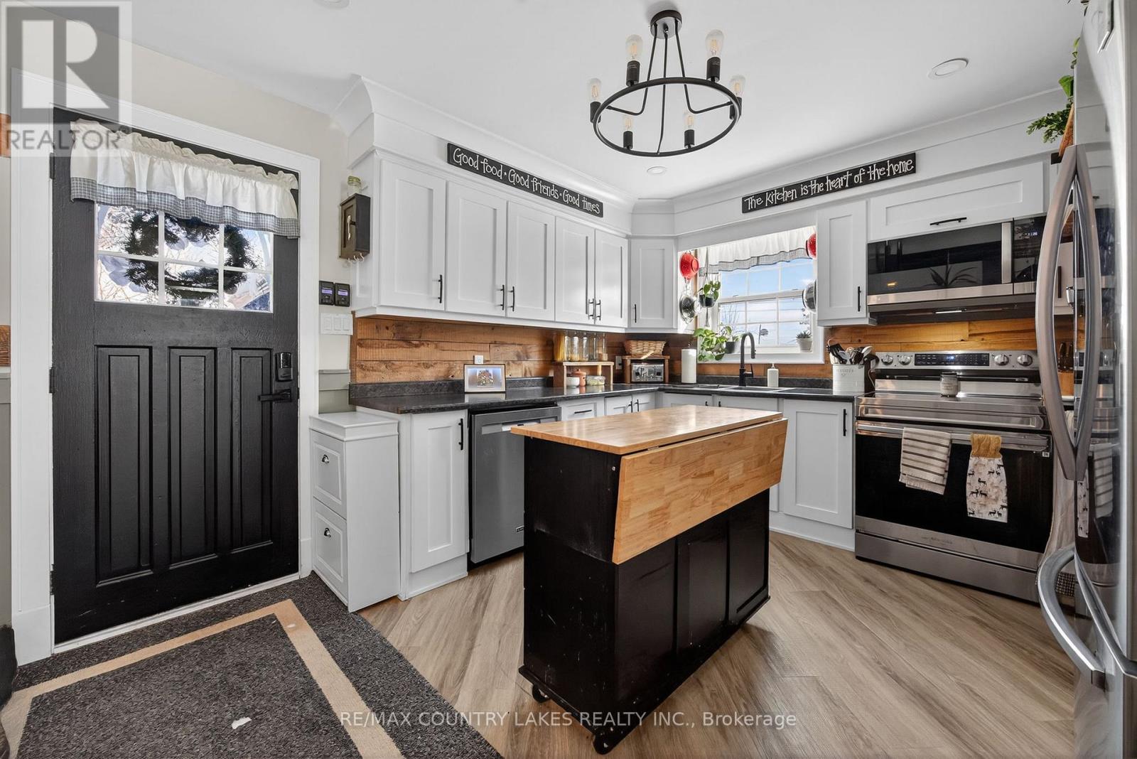 672 Simcoe Street, Brock, Ontario  L0K 1A0 - Photo 6 - N12730212