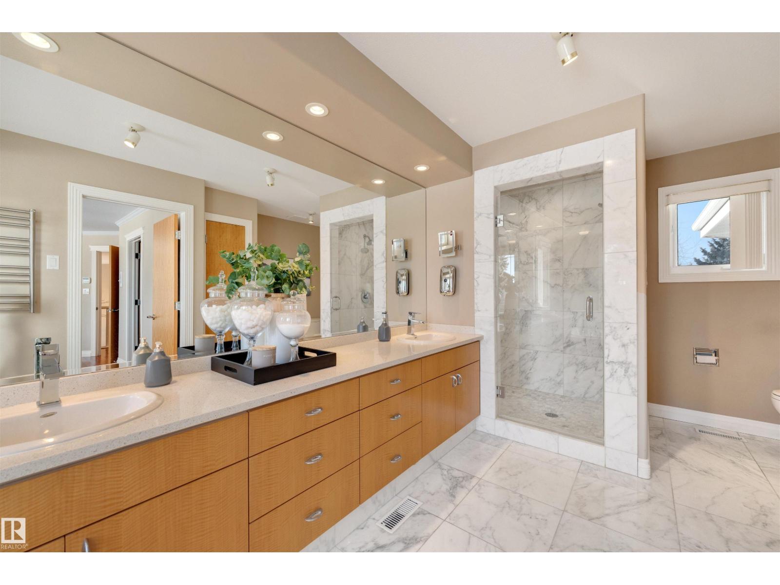 9704 Riverside Dr Nw, Edmonton, Alberta  T5N 3M6 - Photo 25 - E4471110