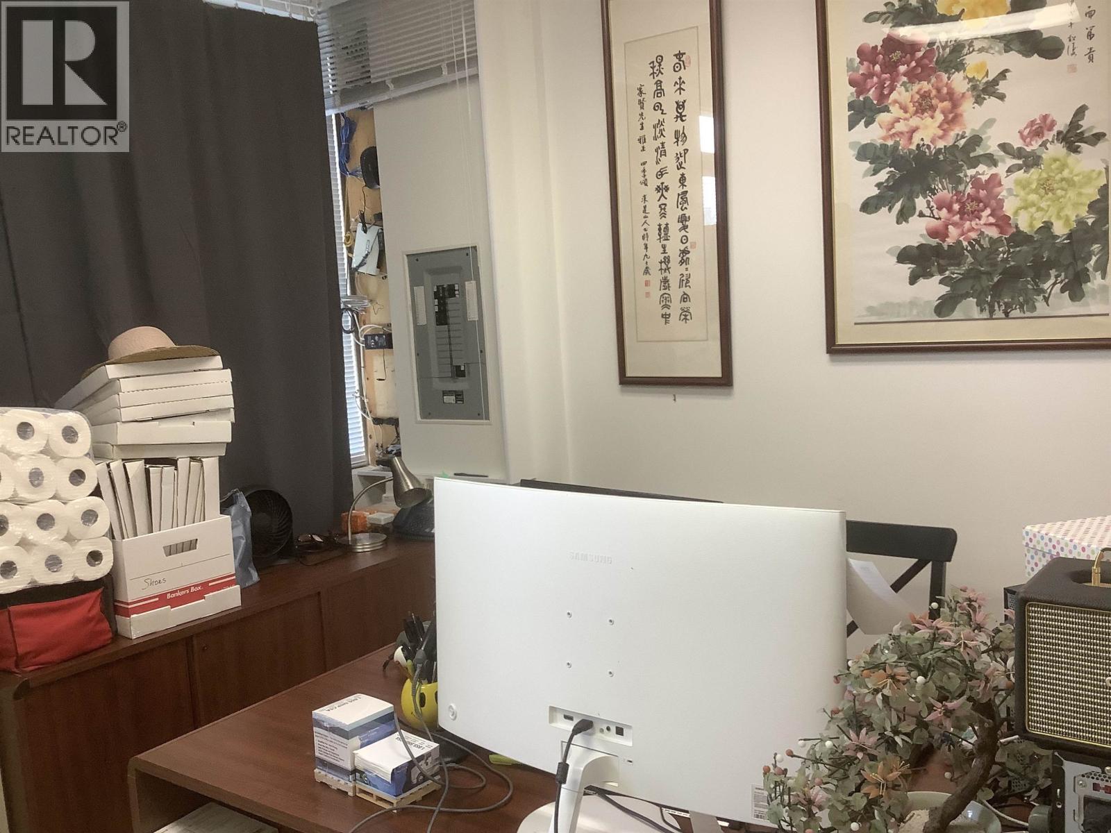 Listing Picture 7 of 14 : 3280 8888 ODLIN CRESCENT, Richmond / 烈治文 - 魯藝地產 Yvonne Lu Group - MLS Medallion Club Member