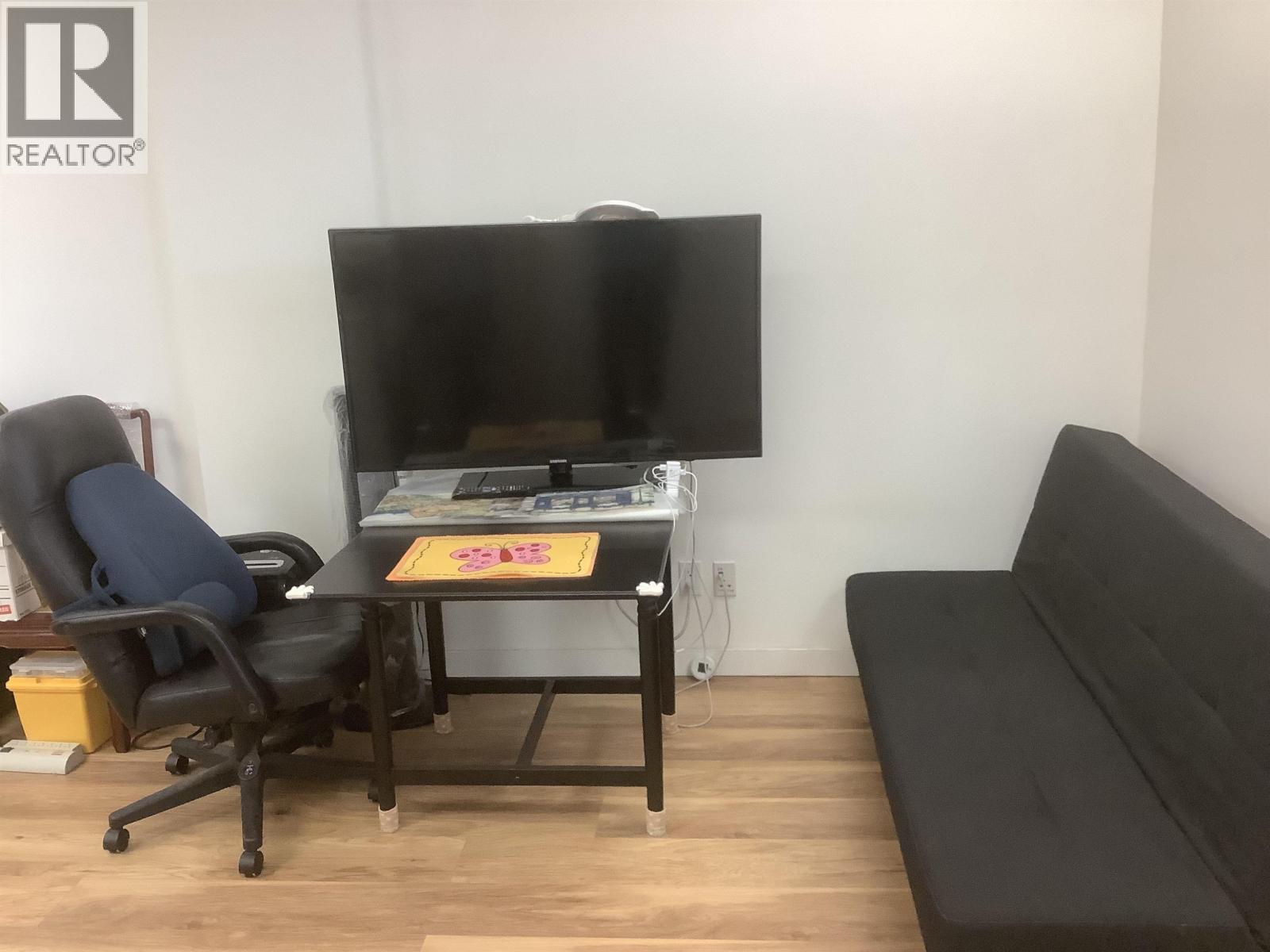 Listing Picture 13 of 14 : 3280 8888 ODLIN CRESCENT, Richmond / 烈治文 - 魯藝地產 Yvonne Lu Group - MLS Medallion Club Member