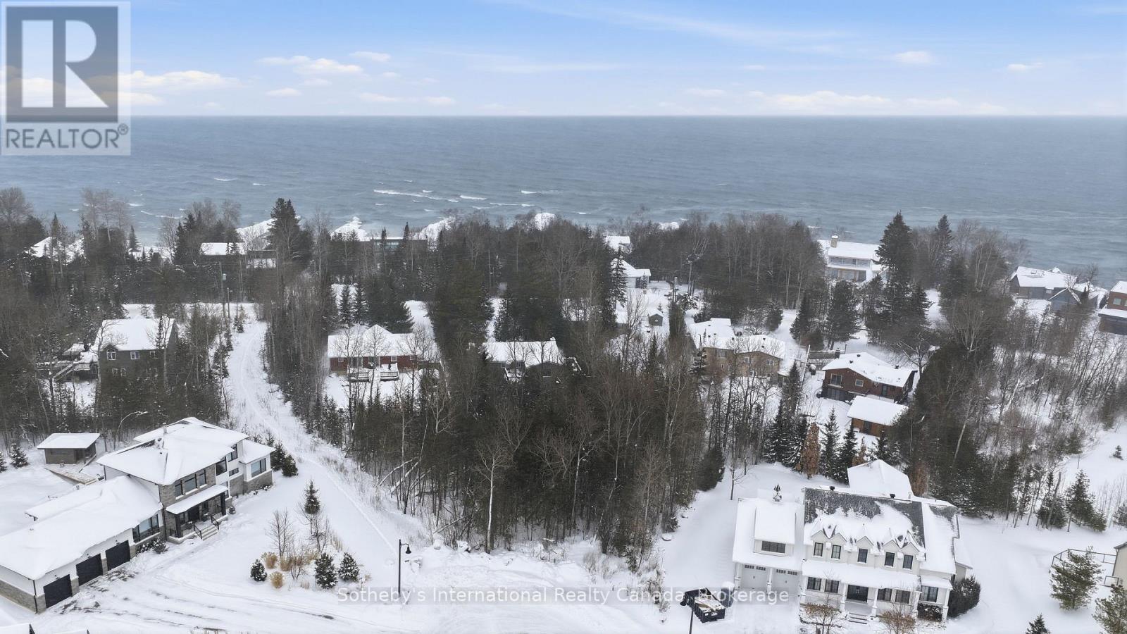 152 Timber Lane, Blue Mountains, Ontario N0H 2P0 - Photo 7 - X12731216