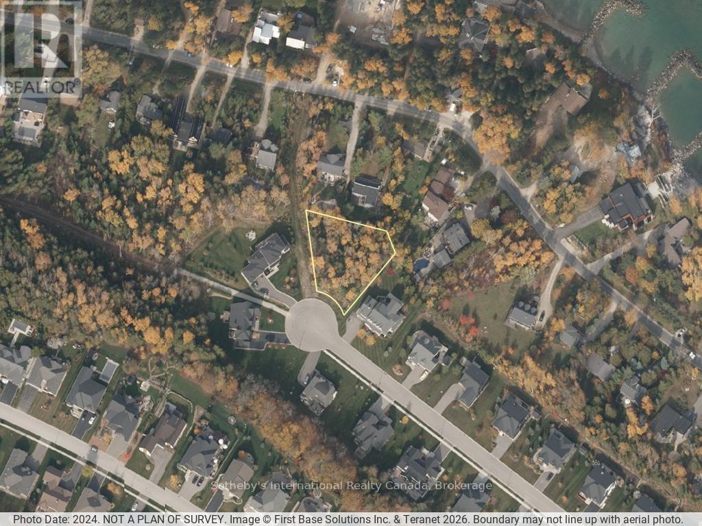 152 Timber Lane, Blue Mountains, Ontario N0H 2P0 - Photo 8 - X12731216