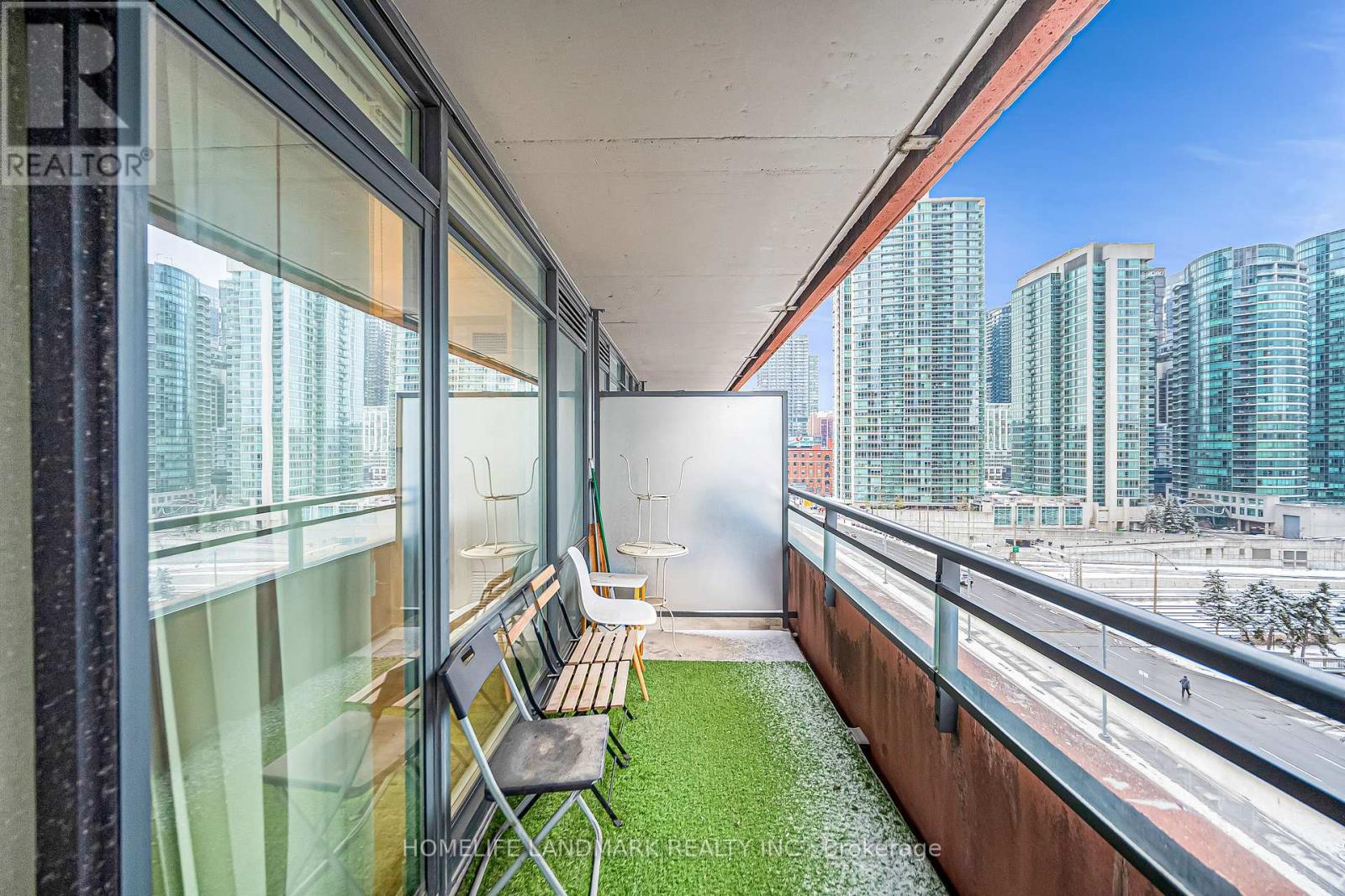 Unit 811 - 4k Spadina Avenue, Toronto, Ontario  M5V 3Y9 - Photo 16 - C12669870