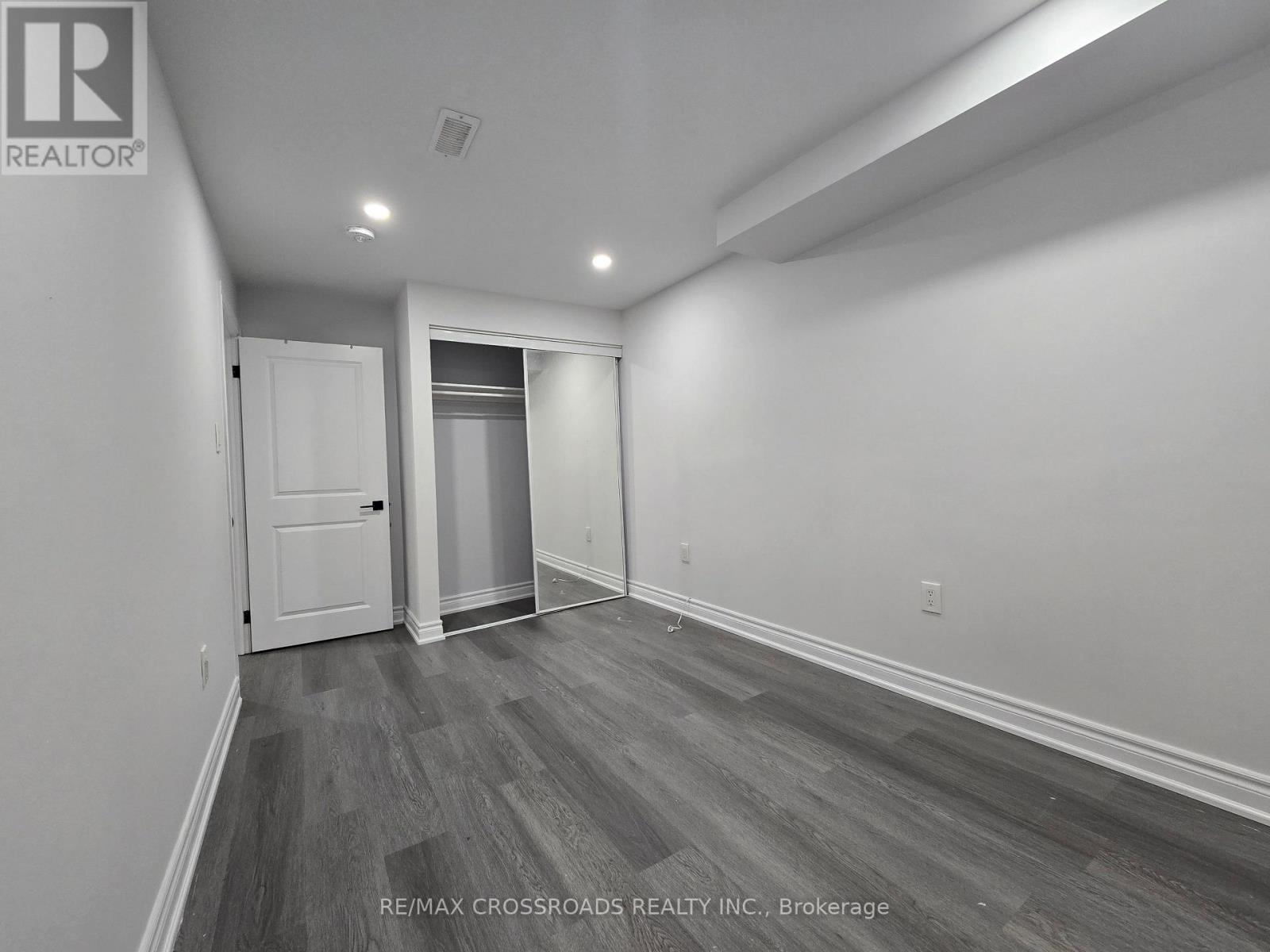 Lower/bsmt - 3265 Turnstone Boulevard, Pickering, Ontario  L1X 0N2 - Photo 13 - E12729000