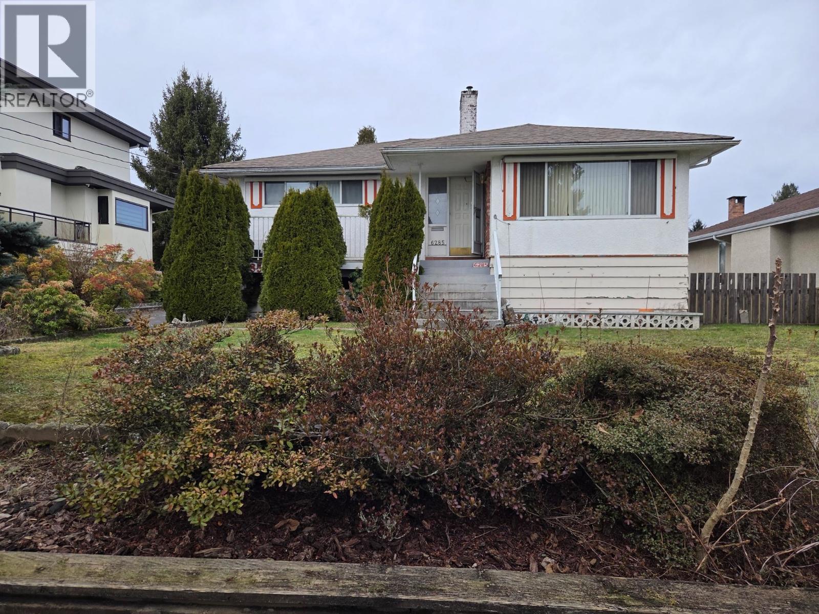 6285 AUBREY STREET, Burnaby