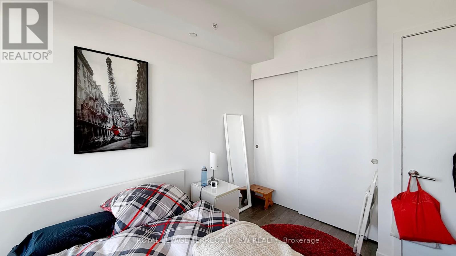 2201 - 161 Roehampton Avenue, Toronto, Ontario  M4P 0C8 - Photo 6 - C12731196